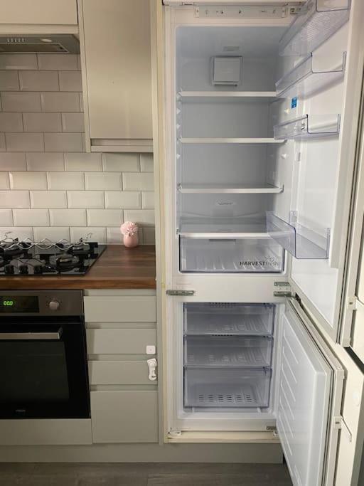 Brighton New Apartment Free Parking Sleeps 6 外观 照片